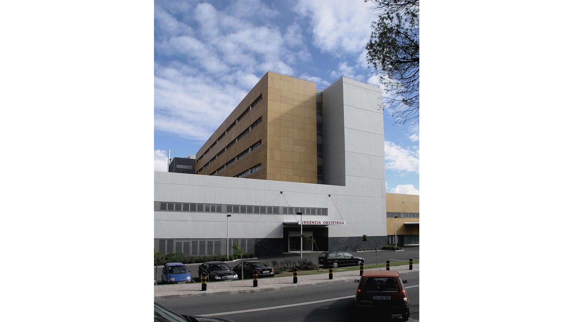 ​Hospital São Francisco de Xavier